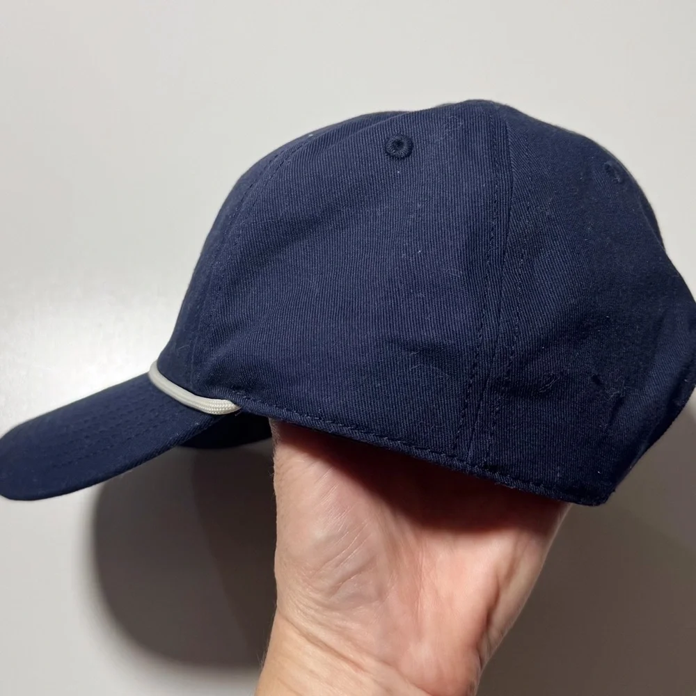Miniso Los Angeles Snapback Hat